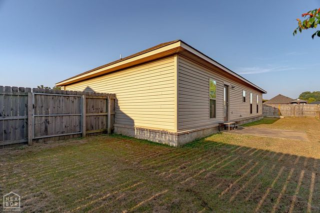1116 Gregory Court, Jonesboro, AR 72405
