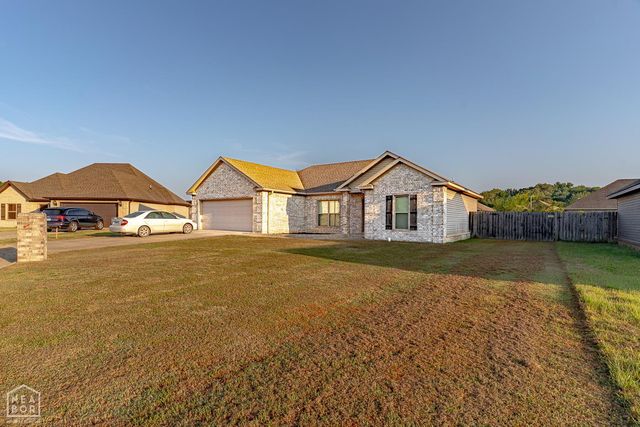 1116 Gregory Court, Jonesboro, AR 72405