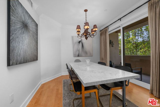 411 N Oakhurst Drive 305, Beverly Hills, CA 90210