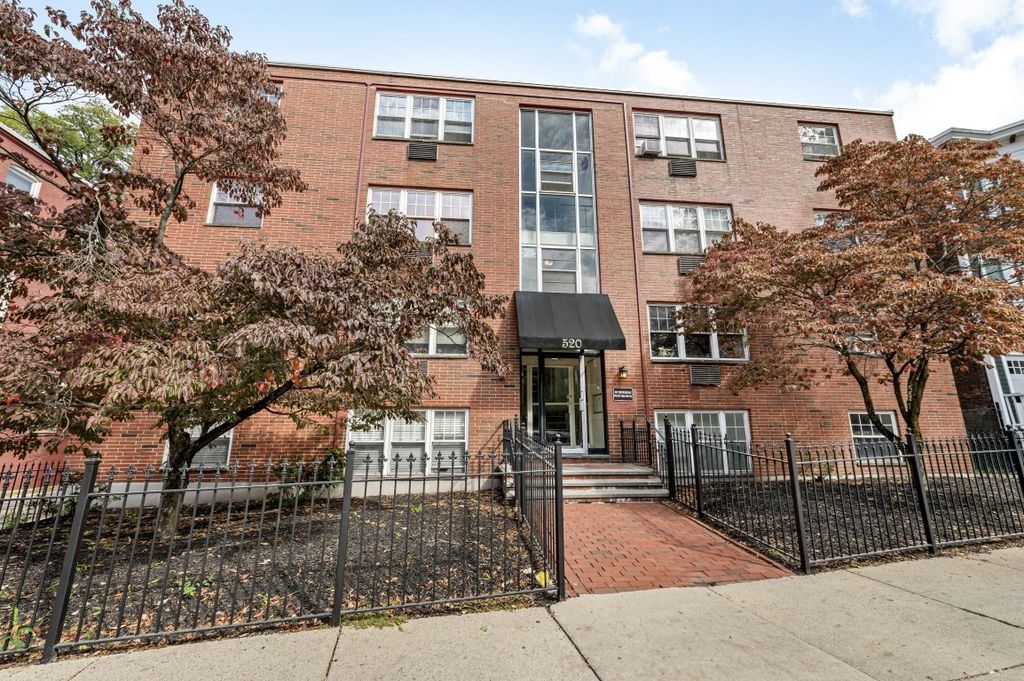 520 Talbot Ave 4, Boston, MA 02124