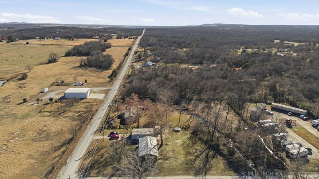 725 N 260 Road, Mounds, OK 74047