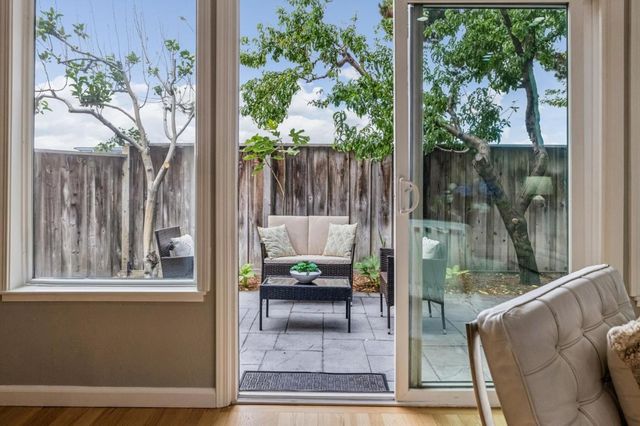 876 Ursa Lane, Foster City, CA 94404