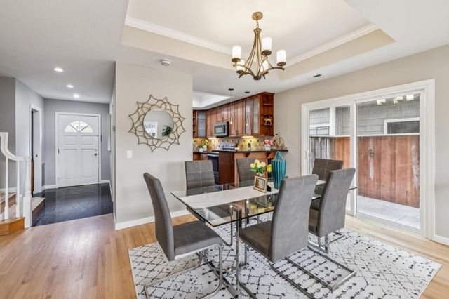 876 Ursa Lane, Foster City, CA 94404