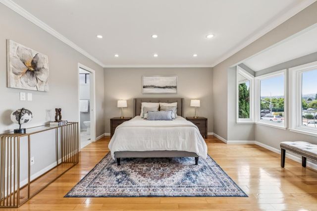 876 Ursa Lane, Foster City, CA 94404
