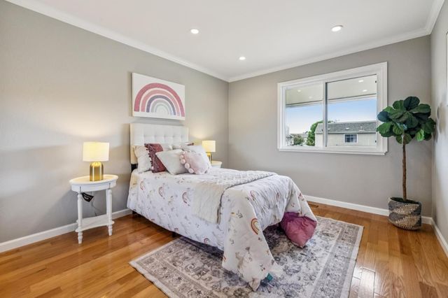 876 Ursa Lane, Foster City, CA 94404