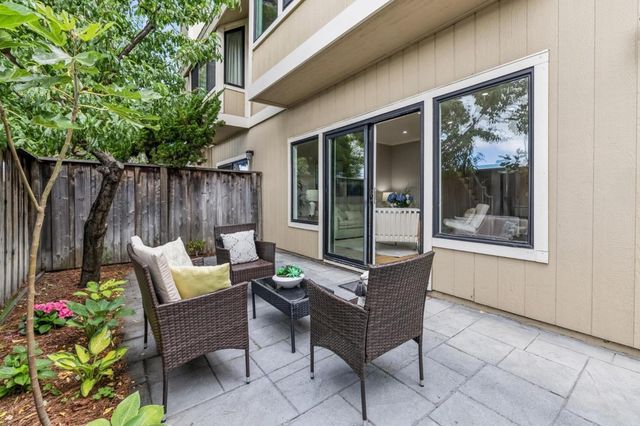 876 Ursa Lane, Foster City, CA 94404