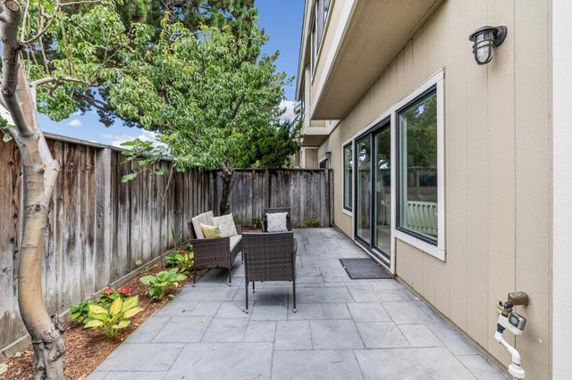876 Ursa Lane, Foster City, CA 94404