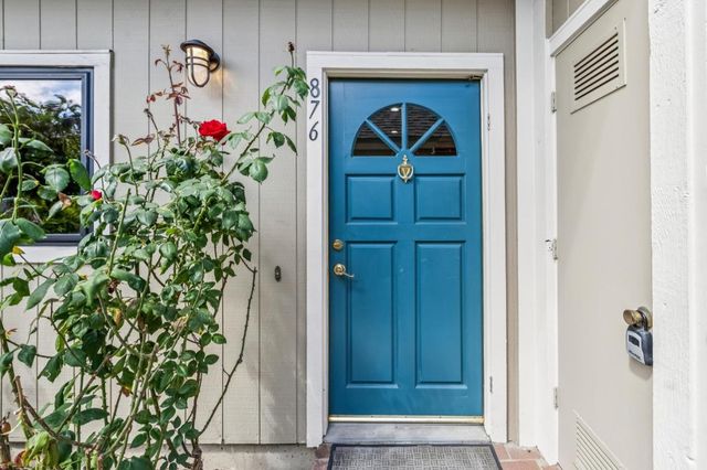 876 Ursa Lane, Foster City, CA 94404