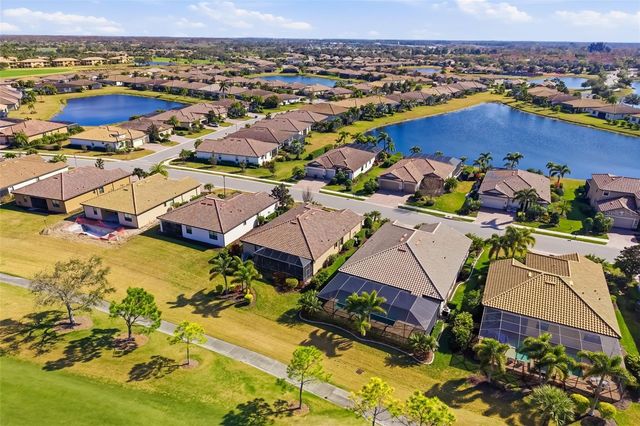 6462 WILLOWSHIRE WAY, Bradenton, FL 34212