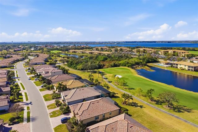 6462 WILLOWSHIRE WAY, Bradenton, FL 34212