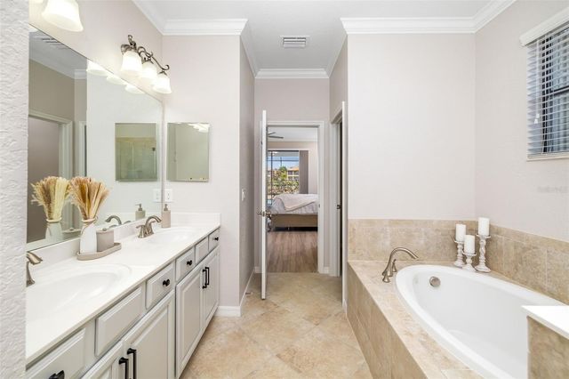 6462 WILLOWSHIRE WAY, Bradenton, FL 34212