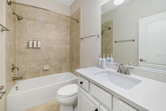 6462 WILLOWSHIRE WAY, Bradenton, FL 34212