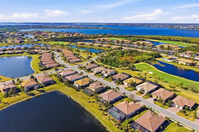 6462 WILLOWSHIRE WAY, Bradenton, FL 34212