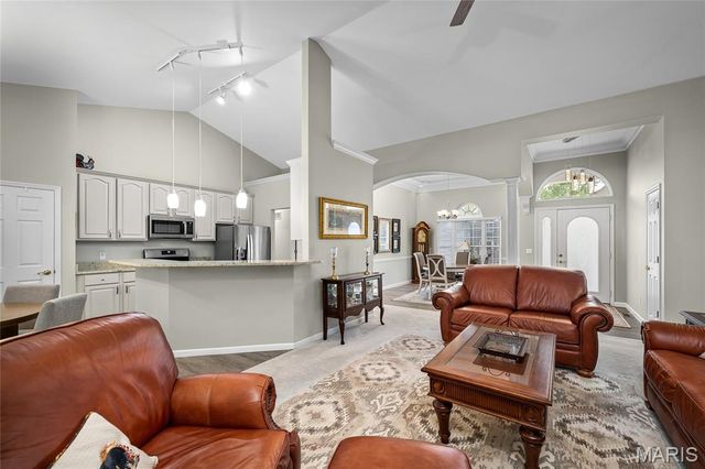607 Winding Creek Drive, Wentzville, MO 63385