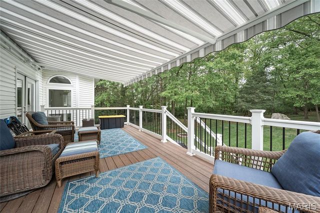 607 Winding Creek Drive, Wentzville, MO 63385