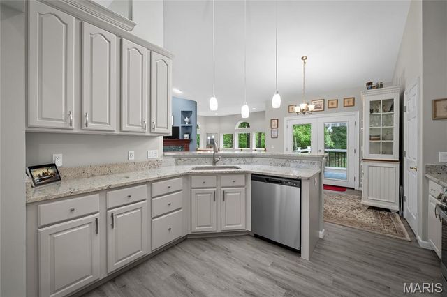 607 Winding Creek Drive, Wentzville, MO 63385