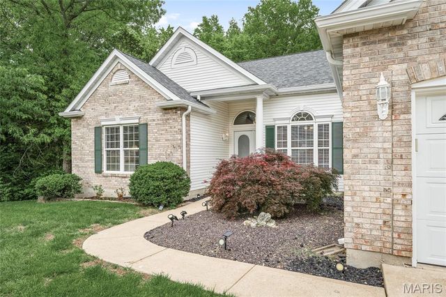 607 Winding Creek Drive, Wentzville, MO 63385