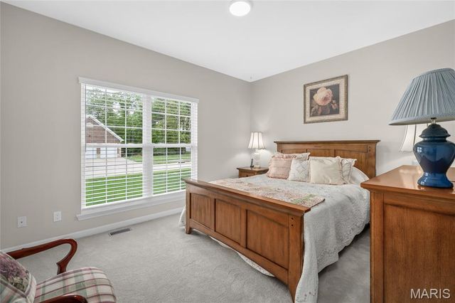607 Winding Creek Drive, Wentzville, MO 63385