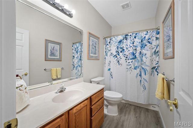 607 Winding Creek Drive, Wentzville, MO 63385