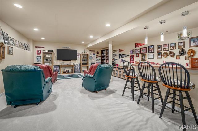 607 Winding Creek Drive, Wentzville, MO 63385