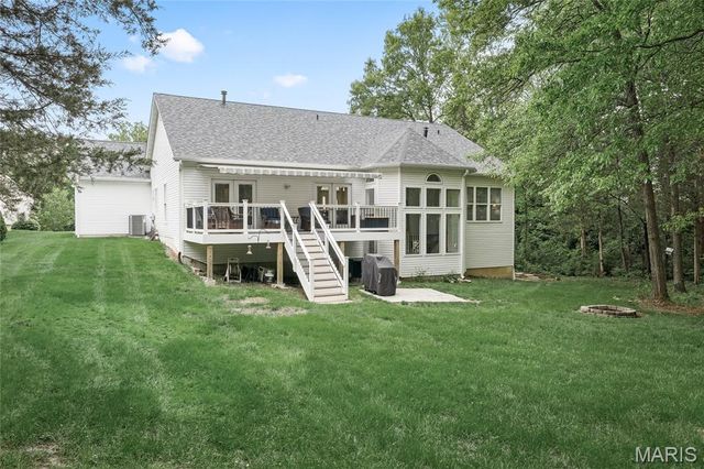 607 Winding Creek Drive, Wentzville, MO 63385
