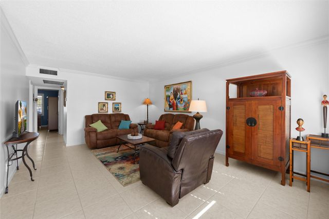 243 N Farnham K 243, Deerfield Beach, FL 33442