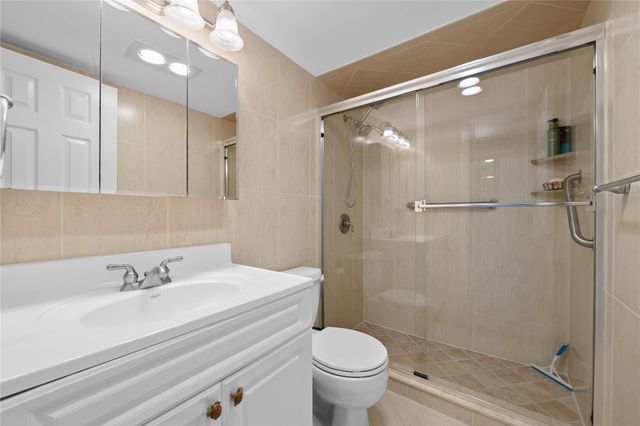 243 N Farnham K 243, Deerfield Beach, FL 33442