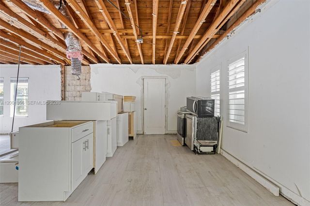 177 NE 47th St, Miami, FL 33137