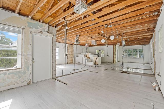 177 NE 47th St, Miami, FL 33137