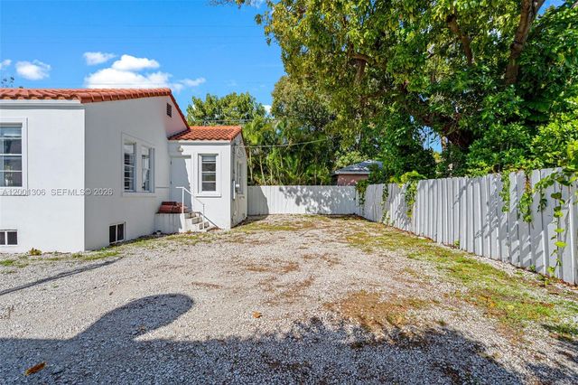 177 NE 47th St, Miami, FL 33137