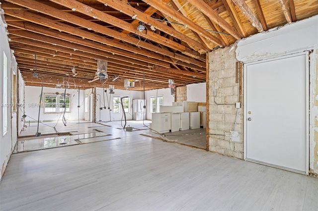 177 NE 47th St, Miami, FL 33137