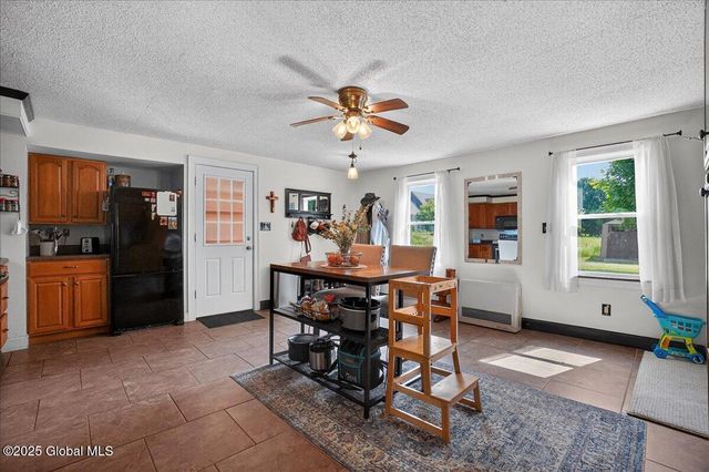531 McChesney Ave Extension, Brunswick, NY 12180