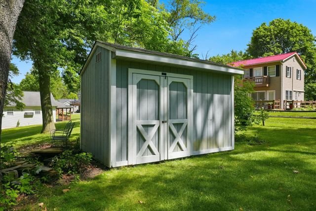 60 Lane 100B Long Lake, Fremont, IN 46737