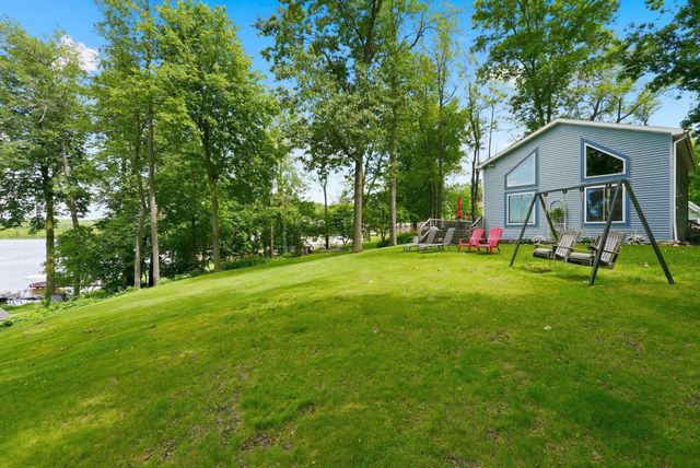 60 Lane 100B Long Lake, Fremont, IN 46737