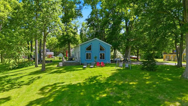 60 Lane 100B Long Lake, Fremont, IN 46737