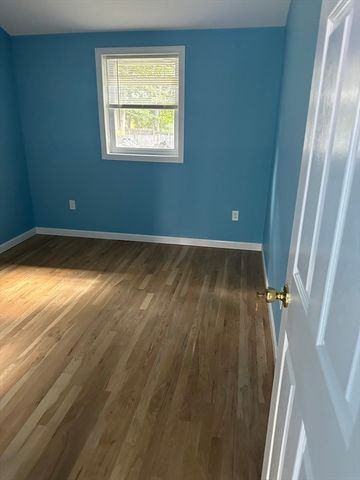 25 Ruth Rd C, Brockton, MA 02302
