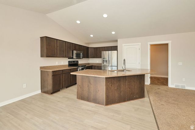 1065 S 1650 E, Clearfield, UT 84015