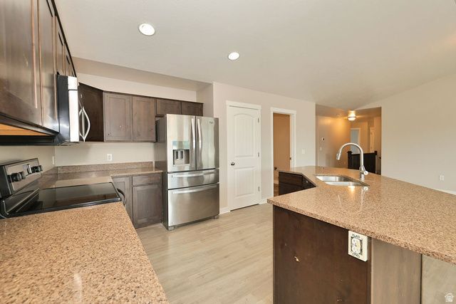1065 S 1650 E, Clearfield, UT 84015