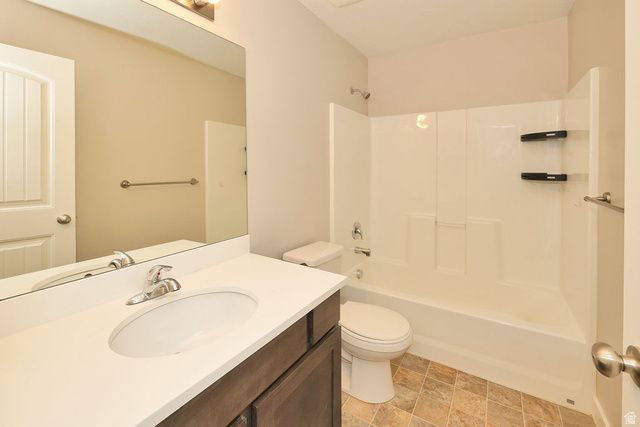 1065 S 1650 E, Clearfield, UT 84015