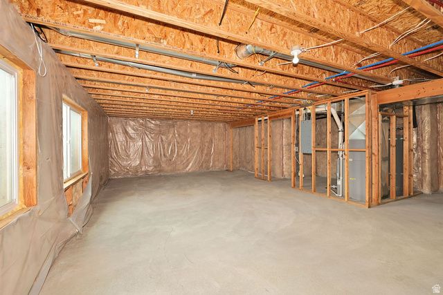 1065 S 1650 E, Clearfield, UT 84015