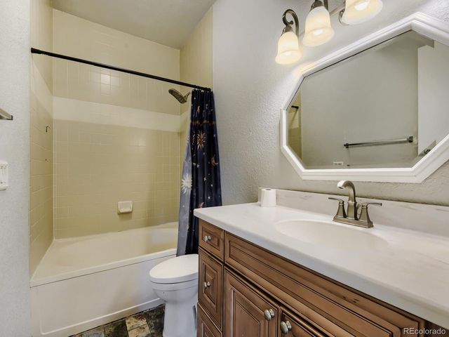 4760 S Wadsworth Blvd M103, Littleton, CO 80123