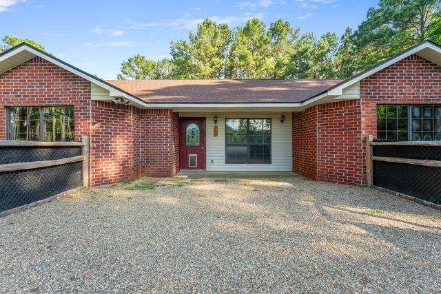 149 Methodist Landing, Leesville, LA 71446