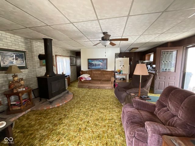 5560 S No Name Lane, Brazil, IN 47834