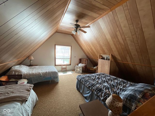 5560 S No Name Lane, Brazil, IN 47834