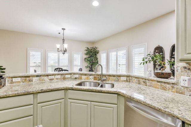 2510 Amy Lee Drive, Conroe, TX 77304