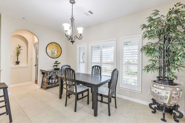 2510 Amy Lee Drive, Conroe, TX 77304