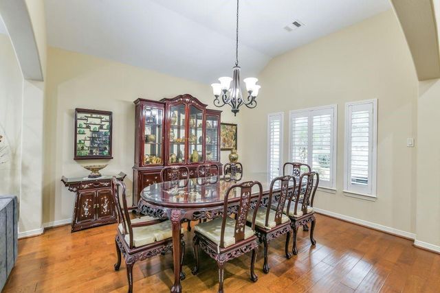 2510 Amy Lee Drive, Conroe, TX 77304