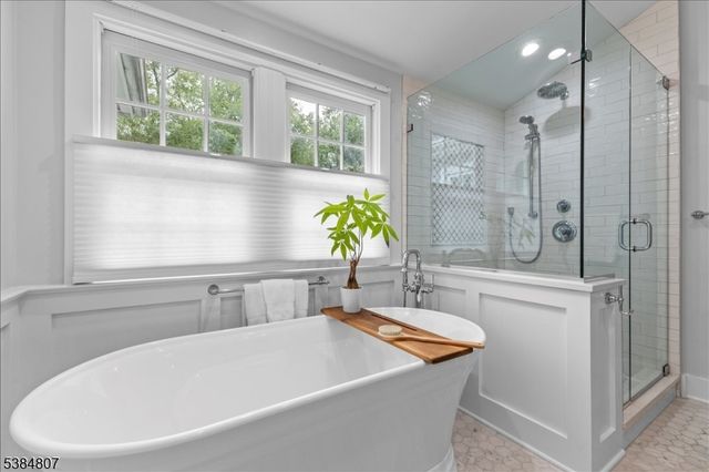 78 Spring Ridge Dr, Berkeley Heights Twp., NJ 07922