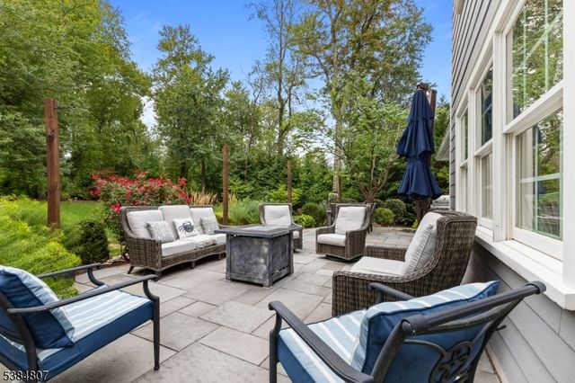 78 Spring Ridge Dr, Berkeley Heights Twp., NJ 07922