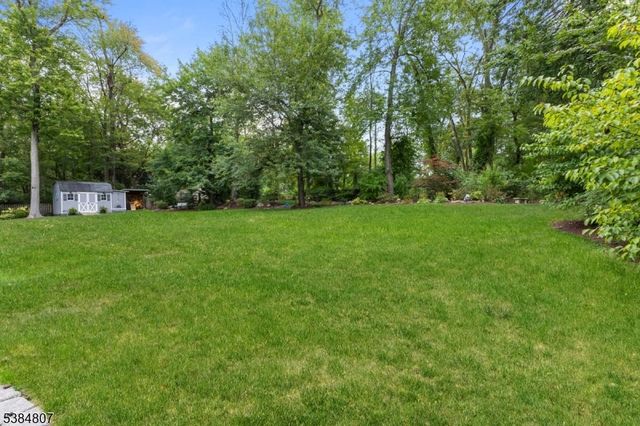 78 Spring Ridge Dr, Berkeley Heights Twp., NJ 07922